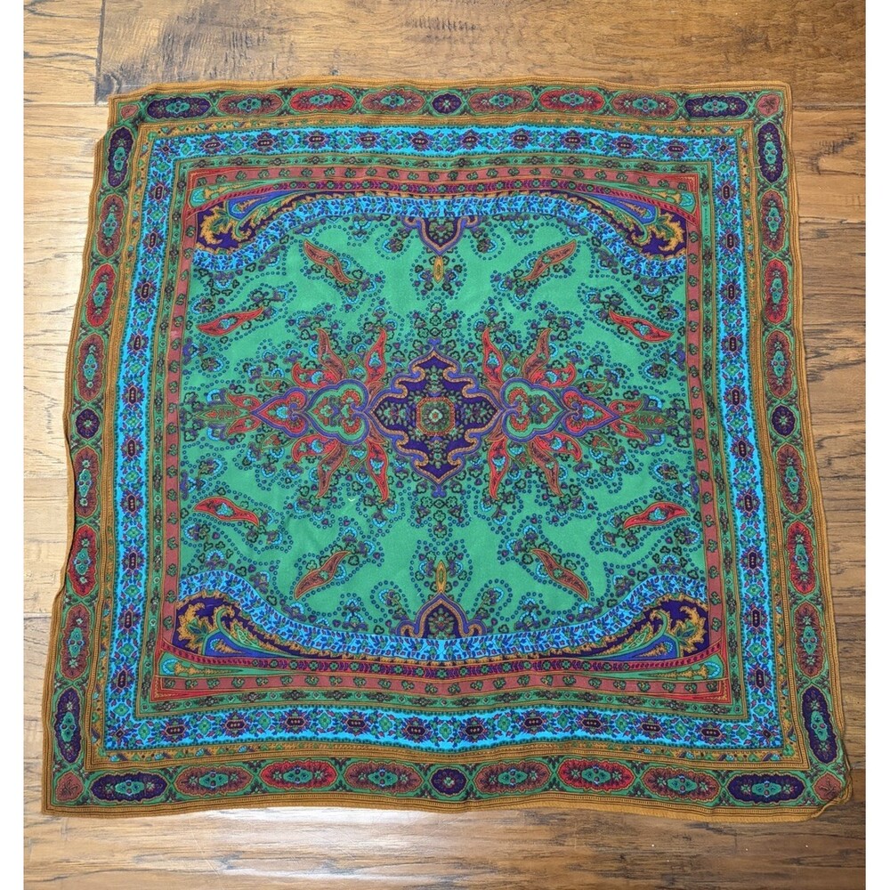 Liz Claiborne Scarf 100% Rayon Colorful Floral Japan 28"×28" Square Vintage